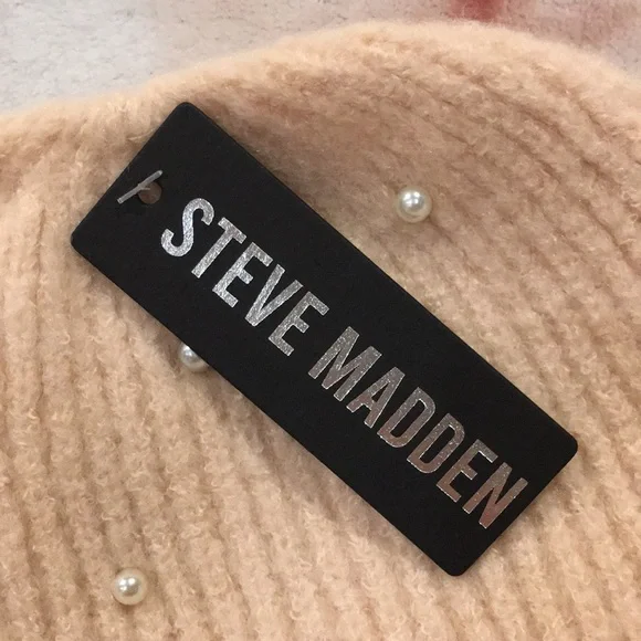 Steve Madden Woolen Knit Cap Peach and Pearl Accents NWT OSFM - Picture 4 of 11